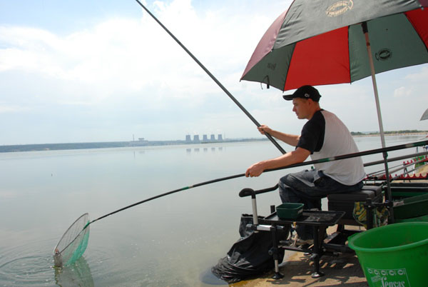 Чемпионат по рыбной ловле на поплавочную удочку
